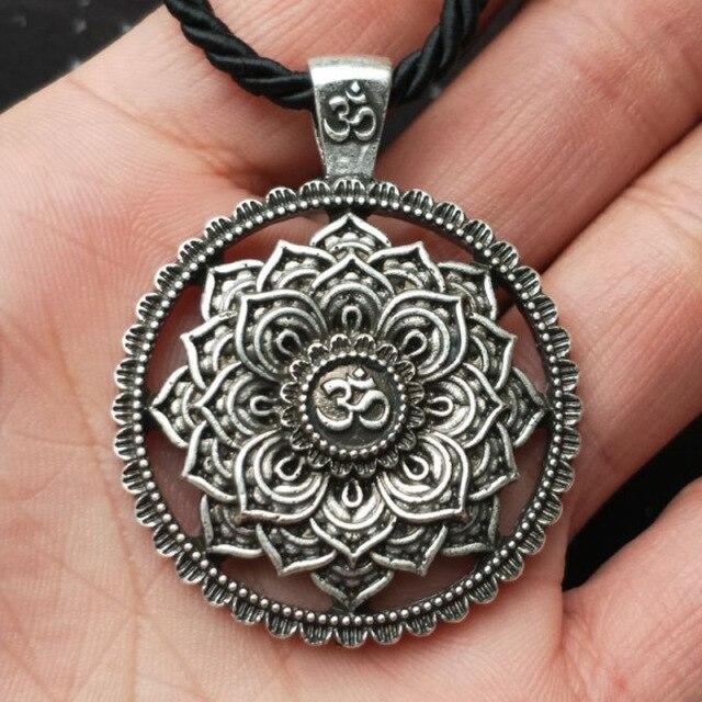 Pendentif Indien Rose Hindi